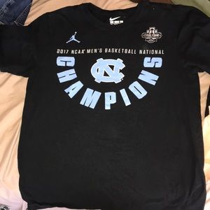UNC Chapel Hill Men’s Basketball NCAA Champions 17